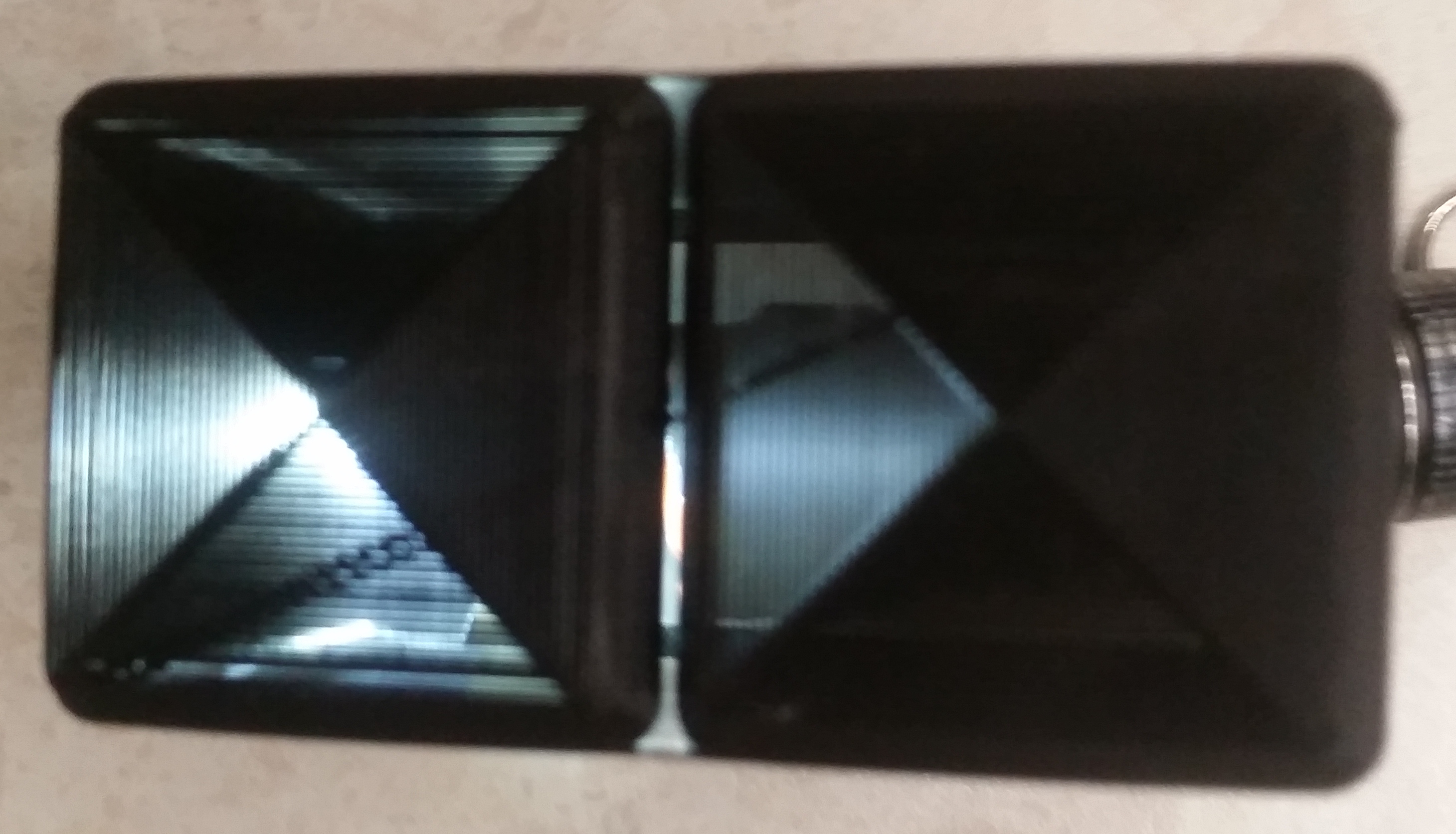 3dprint/gridfinity/vase/V1 floor of holes.jpg